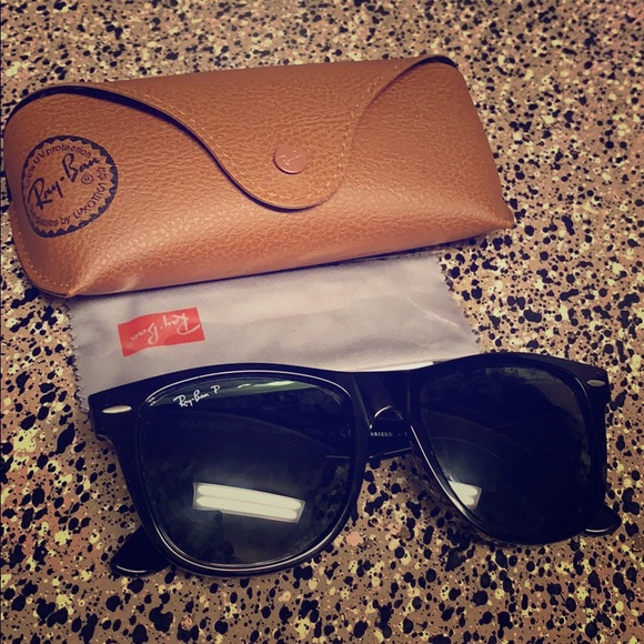 RayBan Original Wayfarer Sunglasses